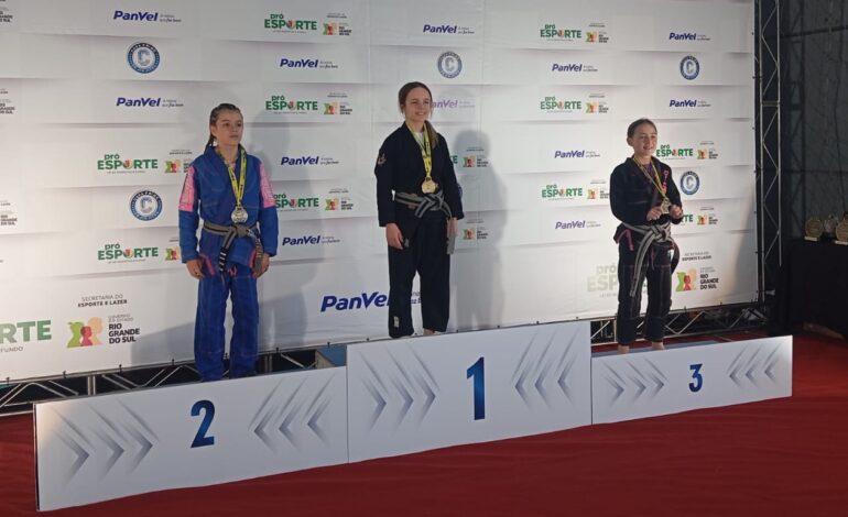 Atleta de Entre-Ijuís conquista vice-campeonato em competição estadual de jiu-jítsu