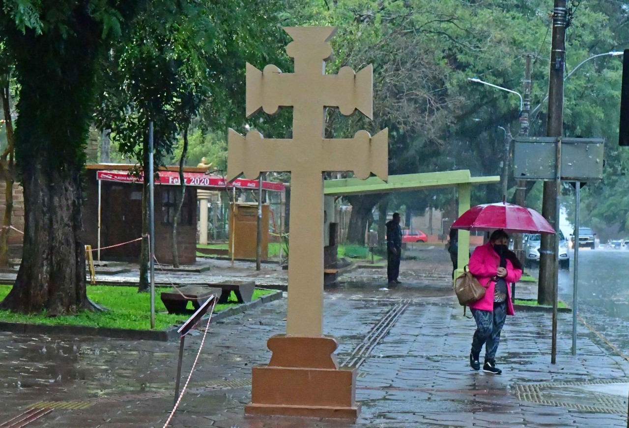 Chuva nesta segunda antecede dias de frio intenso no RS