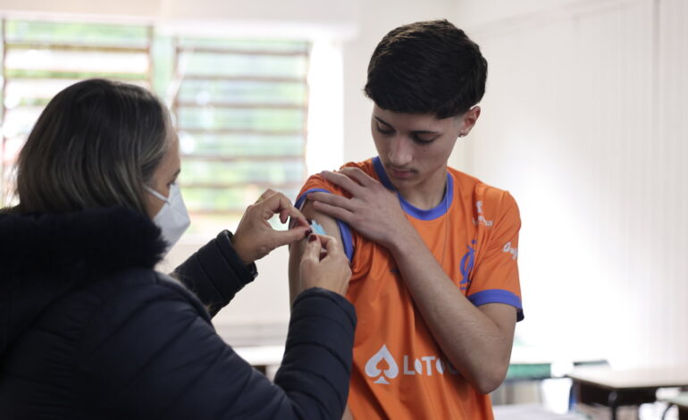 Vacinação contra a gripe para toda a população a partir de 10 anos ocorre neste domingo em Santo Ângelo