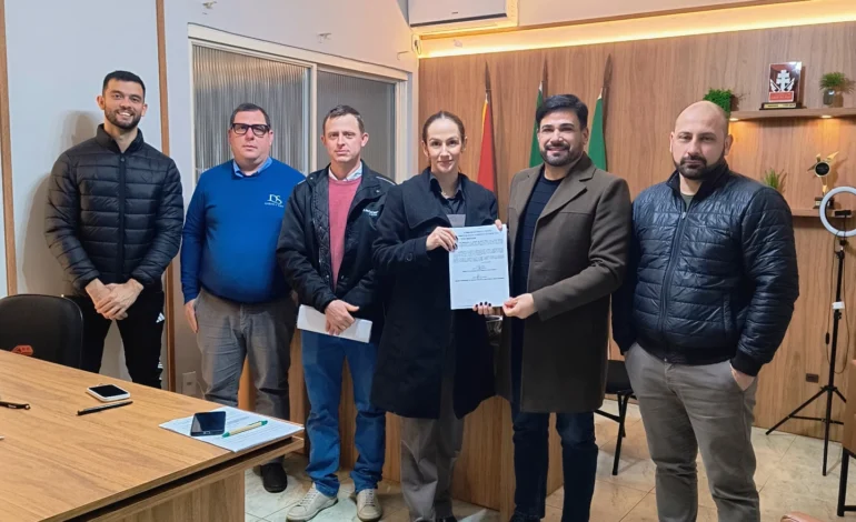 Sindicato dos Comerciários e Sindilojas concluem negociação da Convenção Coletiva com reajuste salarial