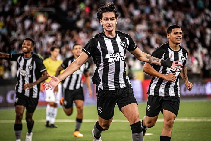 Grêmio anuncia contratação do atacante Matheus Nascimento por quatro temporadas