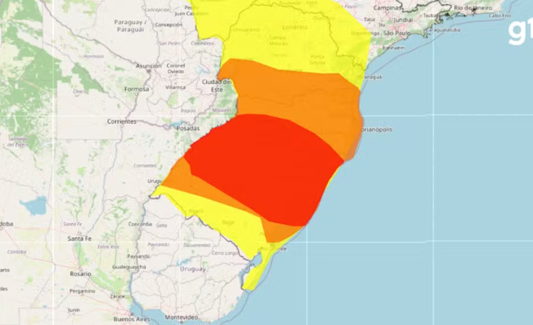 Inmet mantém alerta vermelho para tempestades no RS com risco de ventos de até 100 km/h
