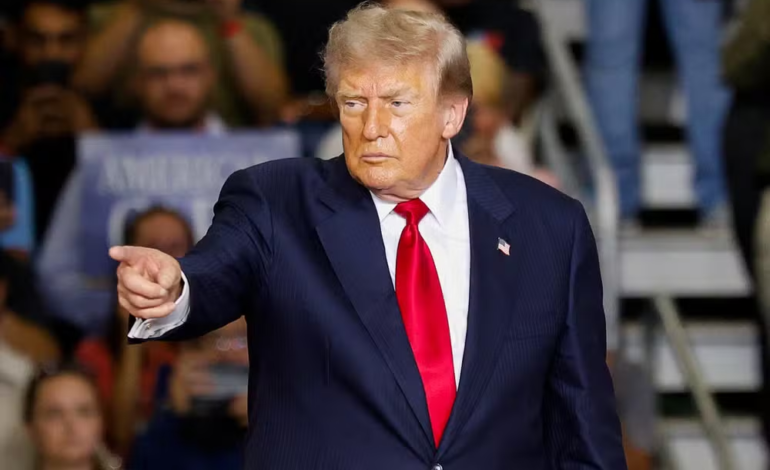Governo Trump alega que Brasil interfere na economia dos EUA e prorroga sanções por 1 ano