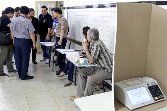 Justiça Eleitoral inicia convocação de mesários para eleições de outubro