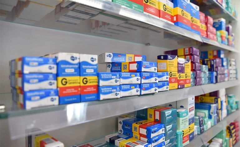 Farmácia de Medicamentos Especiais amplia horário de atendimento a partir de segunda-feira