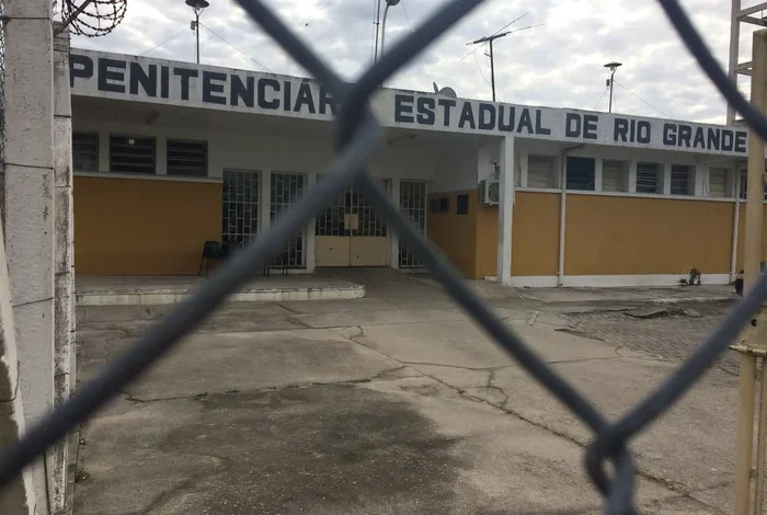 Mulher é presa suspeita de oferecer as filhas para prostituição em Jaguarão