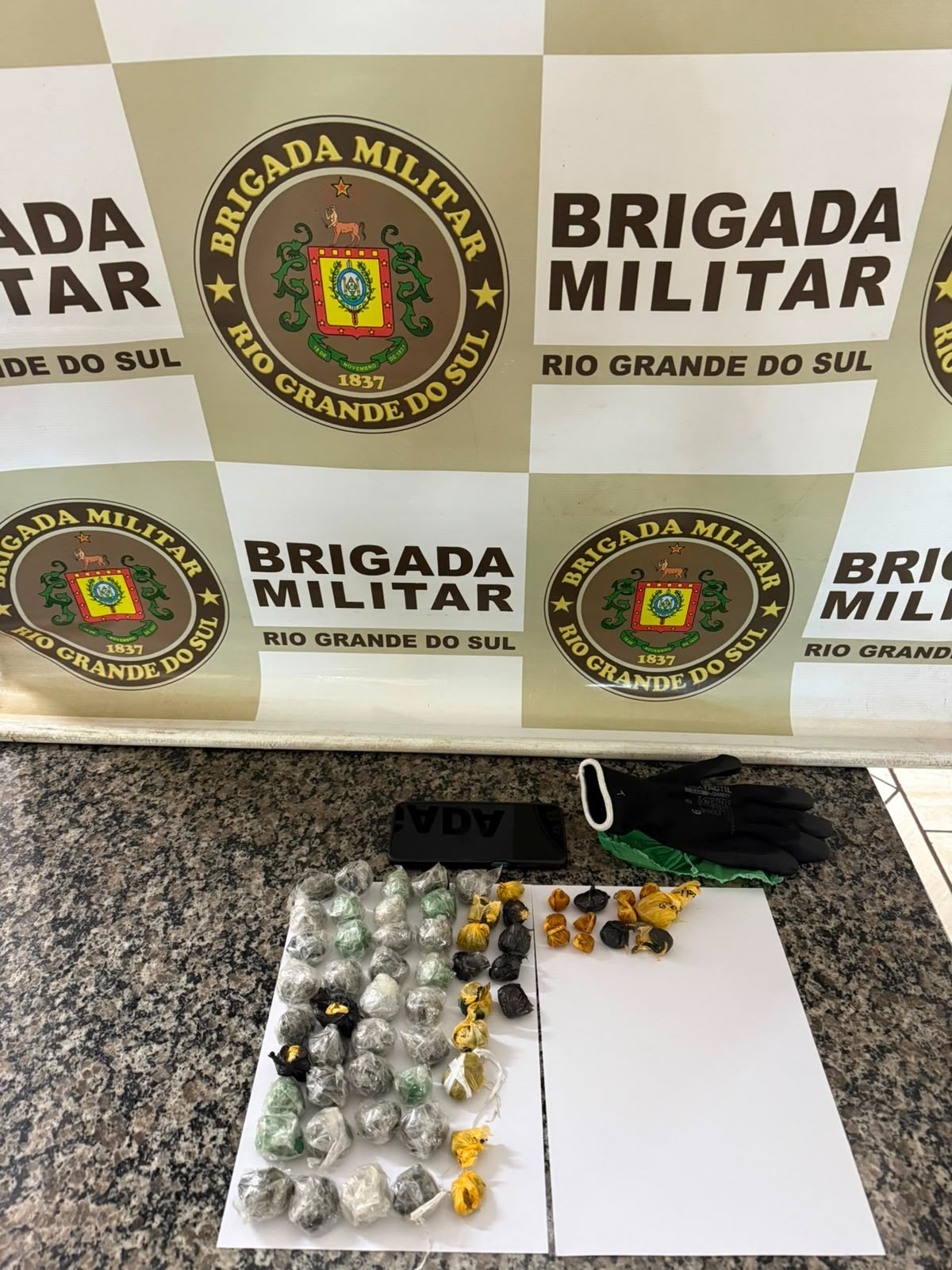 Adolescente é apreendido por ato infracional análogo ao tráfico de drogas em Santo Ângelo