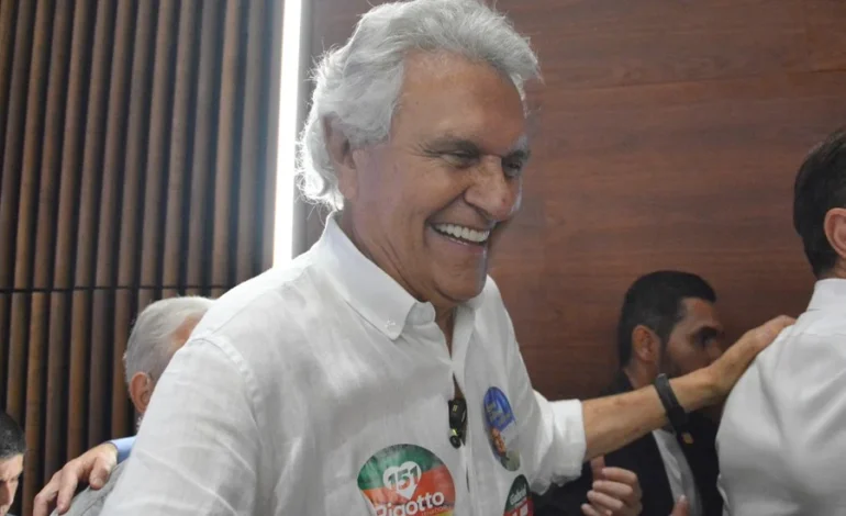 Caiado volta a negar apoio ao PT num eventual 2º turno: “sempre fui oposição ao Lula”
