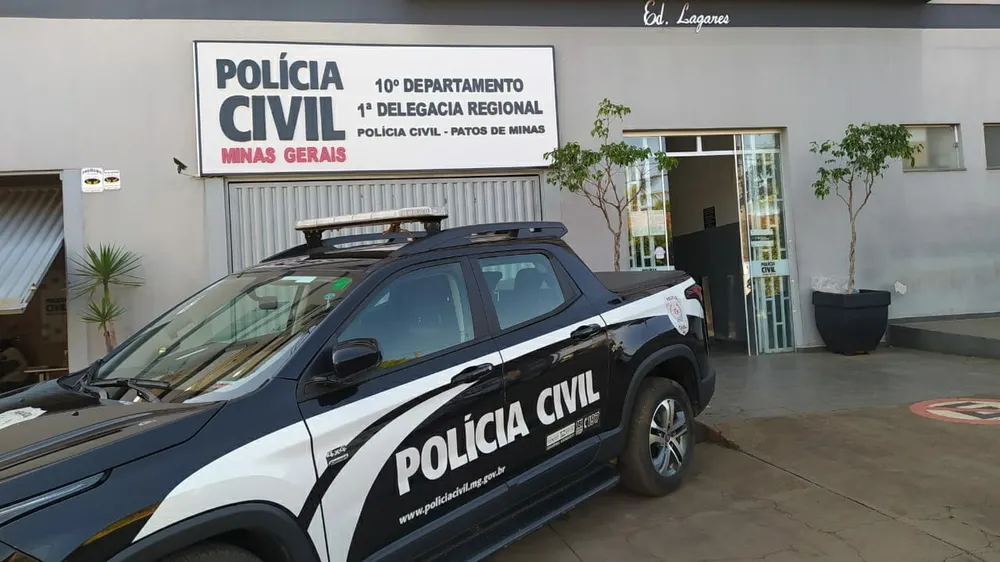 Mãe finge dormir e flagra filha sendo estuprada pelo padrasto em MG