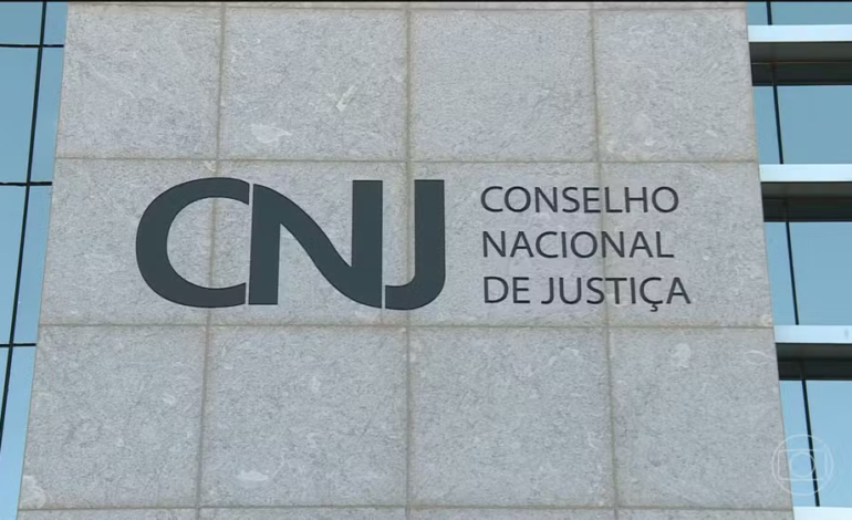 CNJ aprova fim da aposentadoria compulsória como punição máxima para juízes