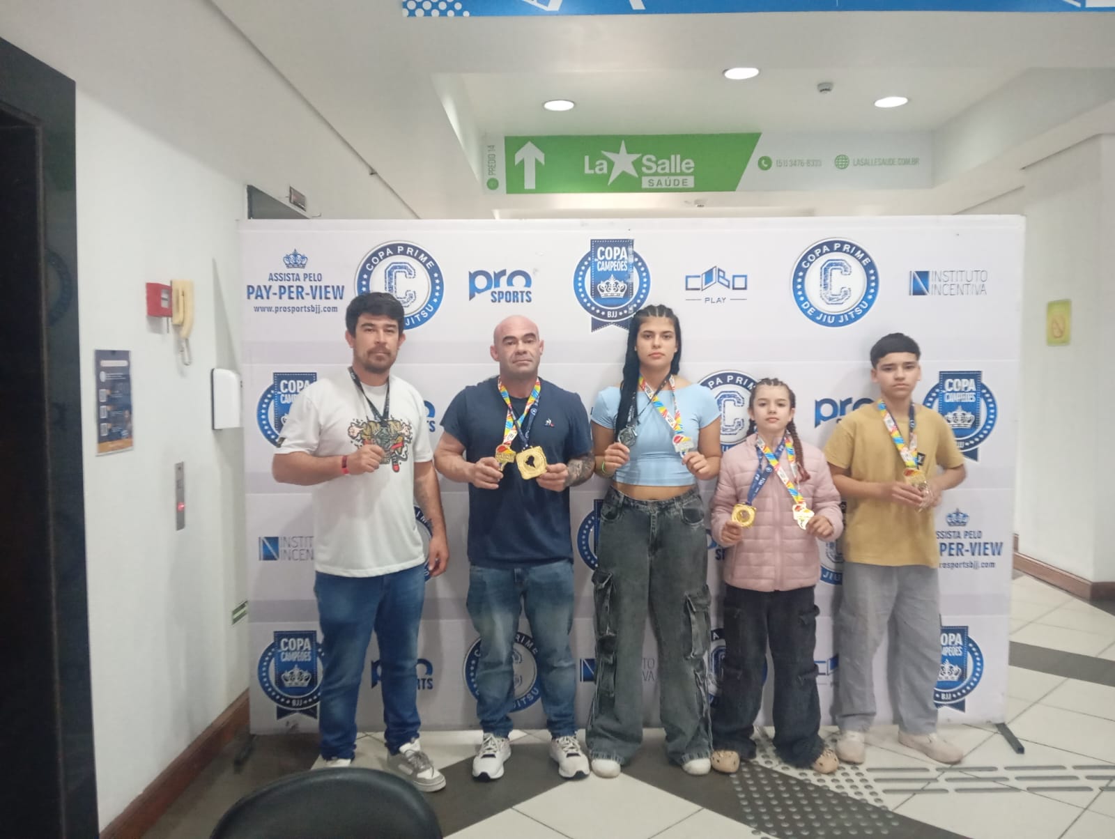 Atletas de Entre-Ijuís e Santo Ângelo conquistam títulos em campeonatos de jiu-jitsu