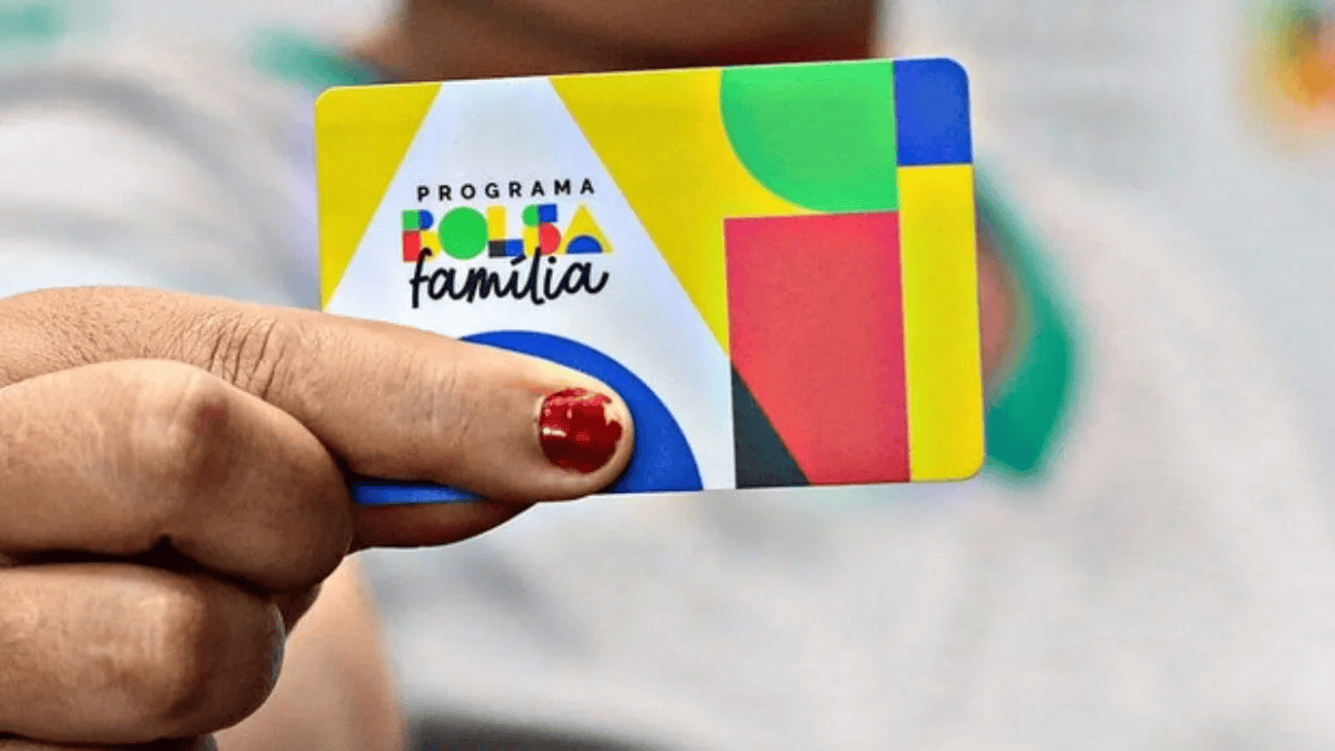 Bolsa Família pode mudar regras e priorizar mulheres vítimas de violência doméstica com medida protetiva