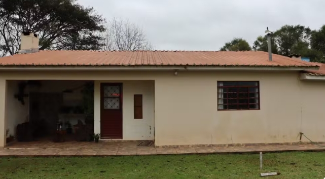 Neto encontra casal de idosos morto dentro de casa em Salto do Jacuí