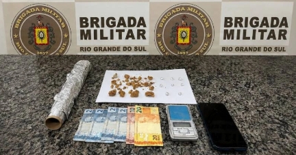 Homem é preso com crack e materiais usados no tráfico em Santo Ângelo