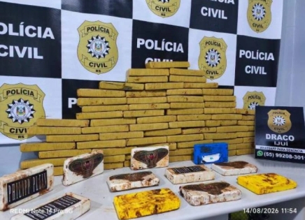 Polícia Civil apreende mais de 64 quilos de drogas enterrados em área de mata em Ijuí