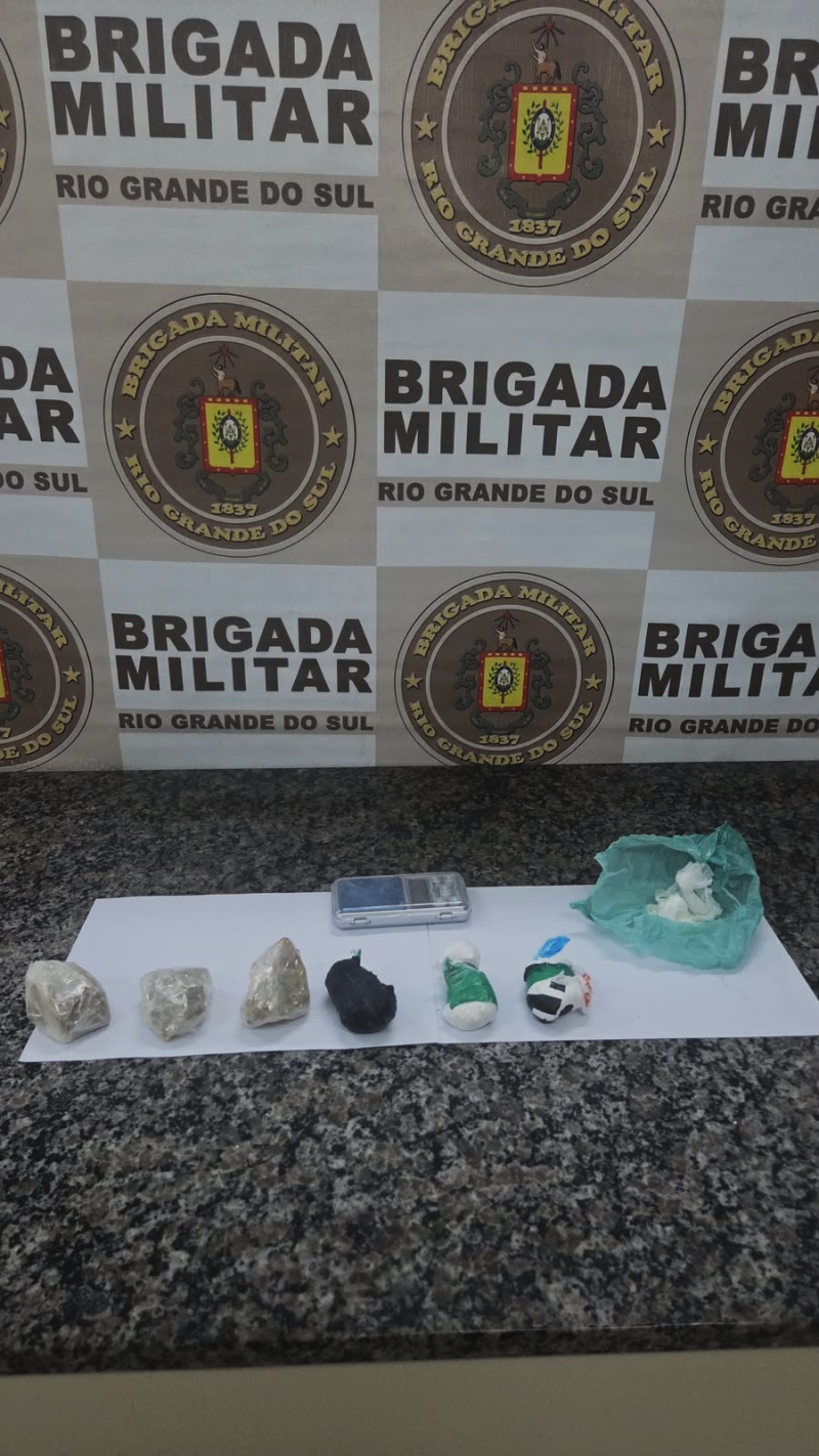 Três homens são presos por tráfico de drogas no bairro Missões, em Santo Ângelo