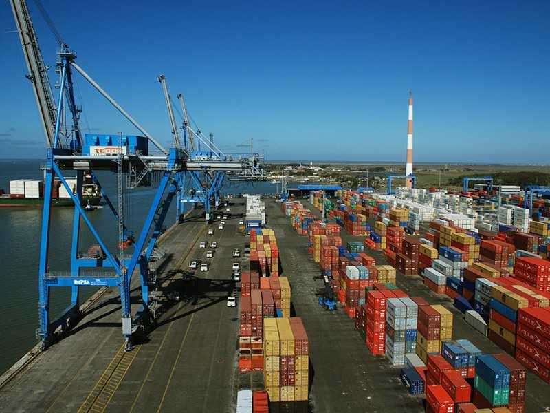 Exportações industriais do RS avançam 19% em agosto, aponta FIERGS
