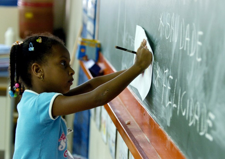 Santo Ângelo sobe 40 posições no ranking da educação do RS