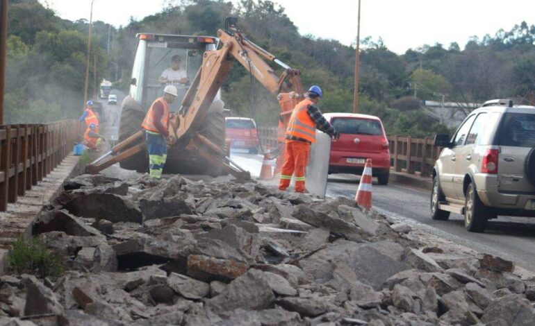 Bloqueio da ponte entre Santo Ângelo e Entre-Ijuís será mantido mesmo em caso de chuva