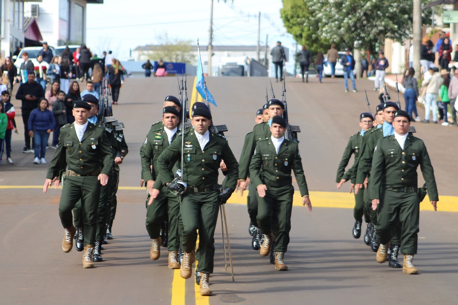 Entre-Ijuís realiza desfile cívico militar na segunda-feira