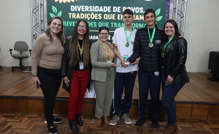 Alunos da E.E.E.M. Buriti conquistam o 1º lugar na Mostra das Escolas do Campo, Indígenas e Quilombolas na 49ª Expointer