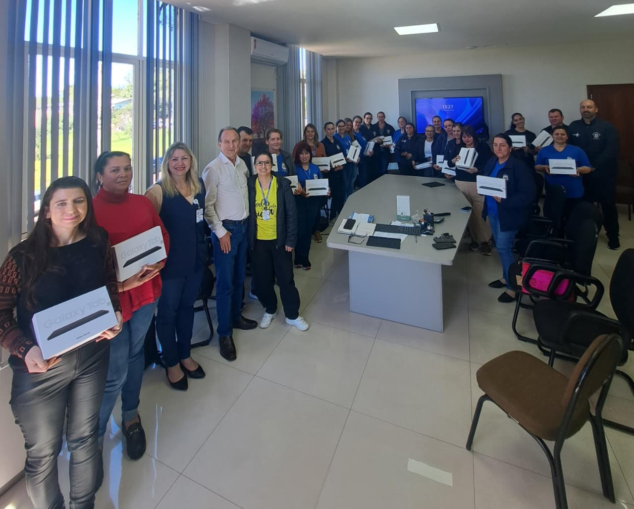 Entre-Ijuís moderniza atendimento na Saúde com novos tablets para Agentes Comunitários de Saúde