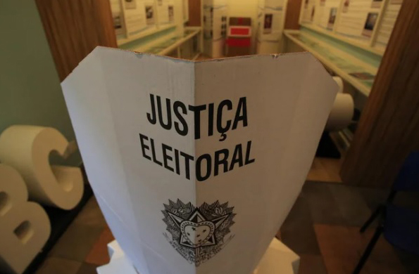 Quatro municípios da região têm mais eleitores do que habitantes