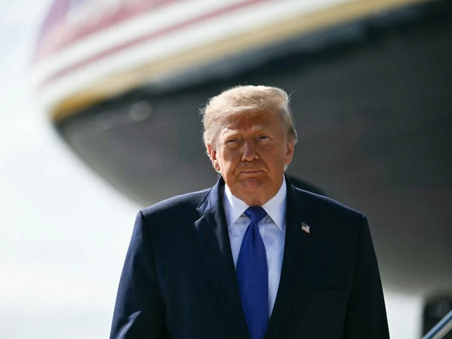 Trump não pretende apoiar declaração de Flávio Bolsonaro como líder do Brasil, aponta agência