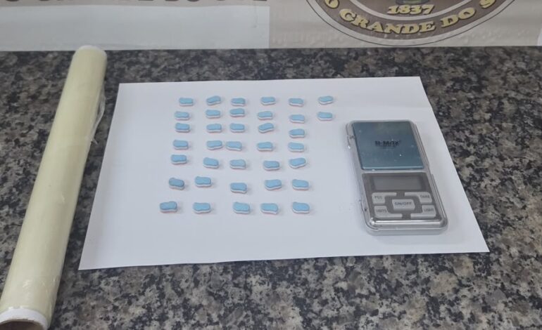 Adolescente é apreendido com drogas em Santo Ângelo