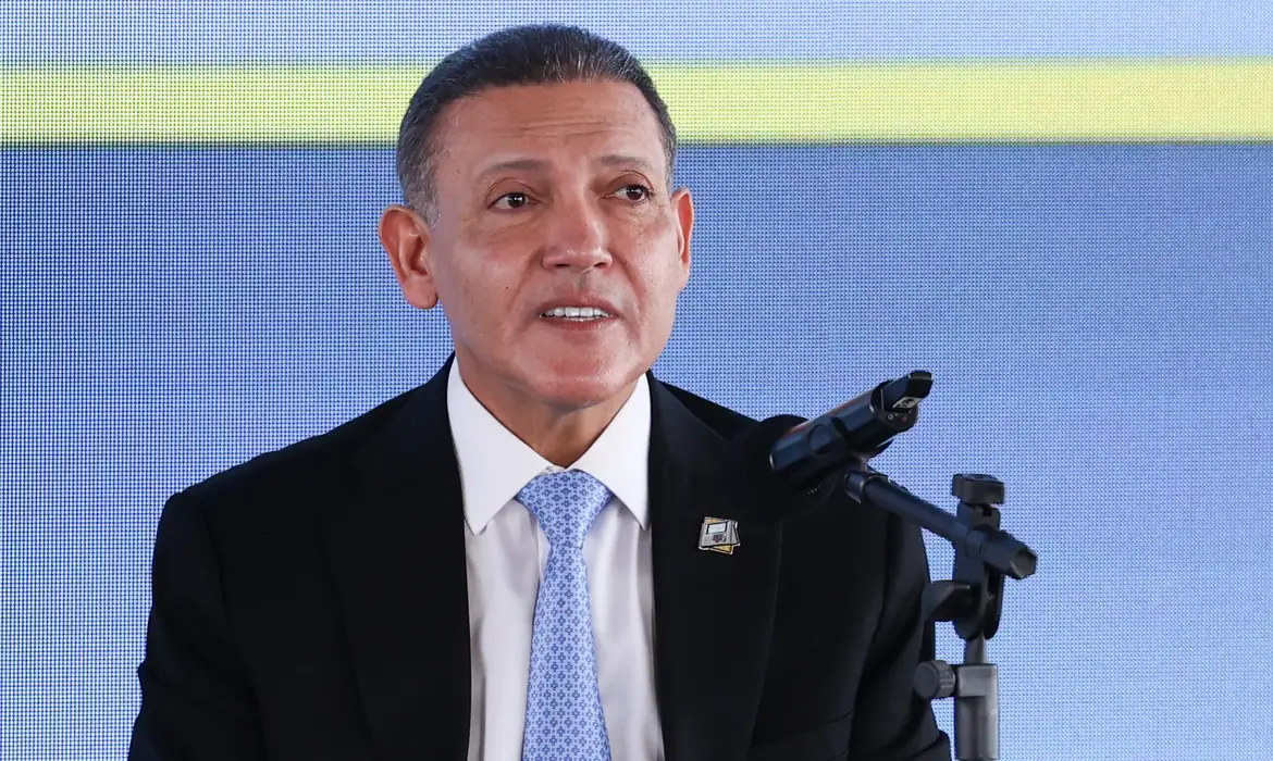 TSE nega acusação de Flávio sobre expulsão de fiscais de sala-cofre