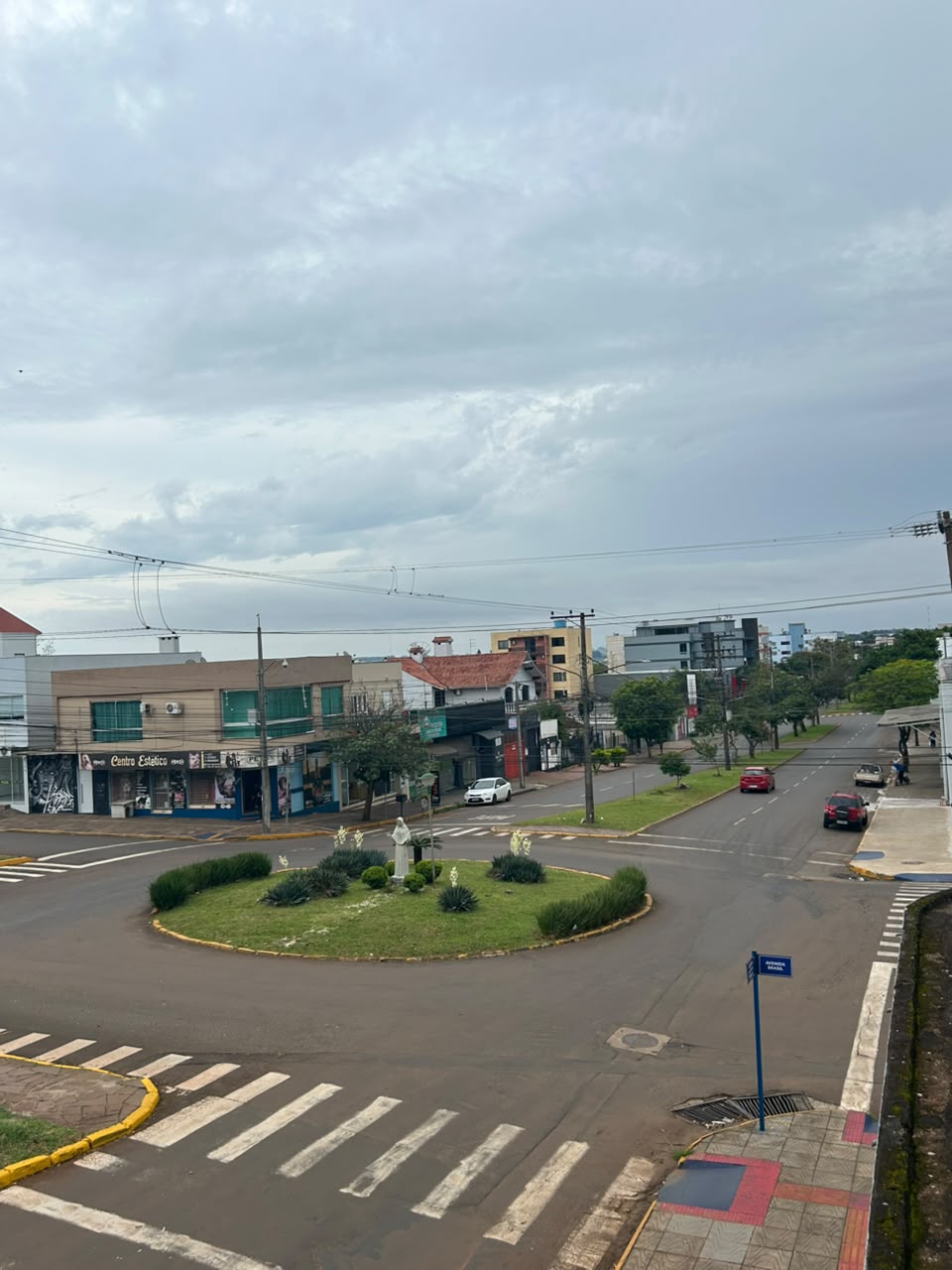 Chuva e garoa marcam o feriado desta segunda-feira no RS