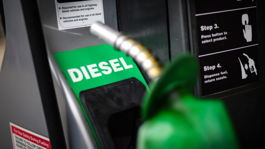 Governo prorroga subvenção ao diesel por mais 30 dias