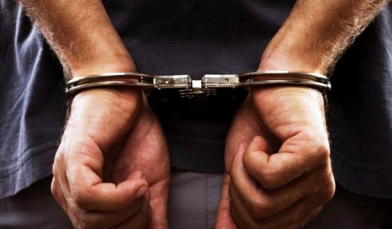 Após roubar vítima e fugir para o mato, homem é preso em São Nicolau