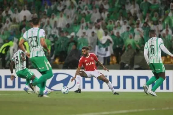 Inter perde para o Atlético Nacional e cai para terceiro no Grupo F da Libertadores