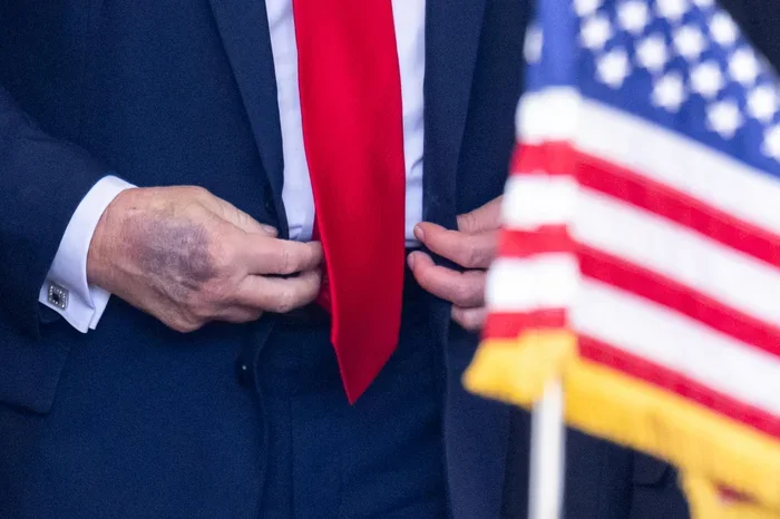 Trump rebate rumores sobre sua saúde e diz que especulações são “notícias falsas”