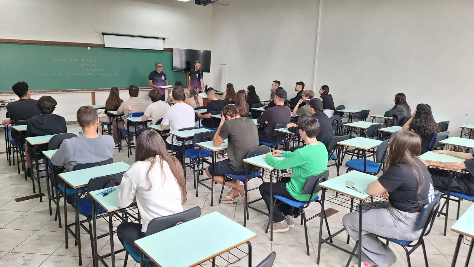 URI Santo Ângelo realiza vestibular com foco em temas relevantes e redação dissertativa