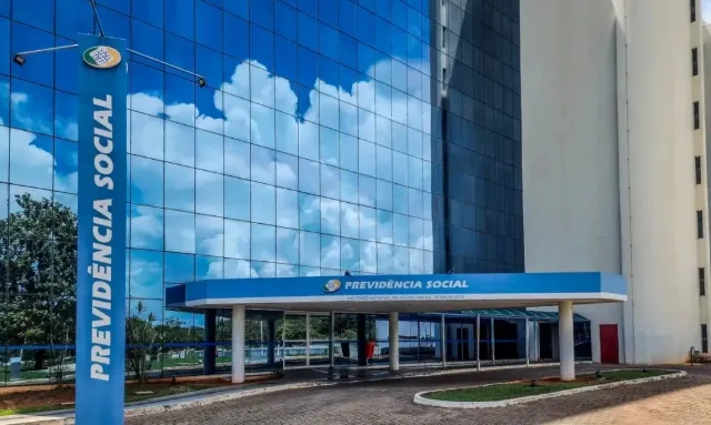 INSS começa a pagar hoje benefícios referentes ao mês de outubro