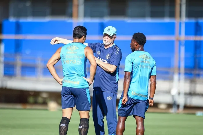 Grêmio e Vasco duelam na Arena pela 34ª rodada do Brasileirão