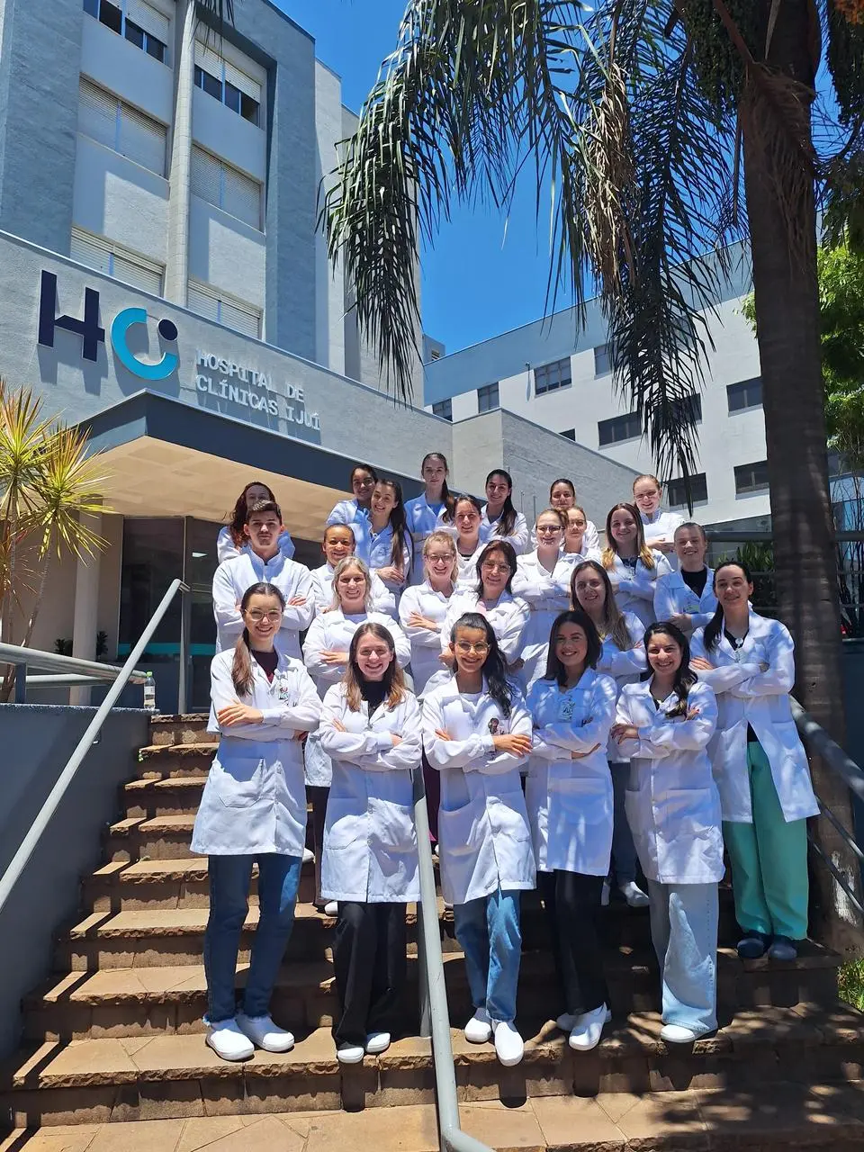 HCI anuncia 45 bolsas de Residência Multiprofissional para 2026