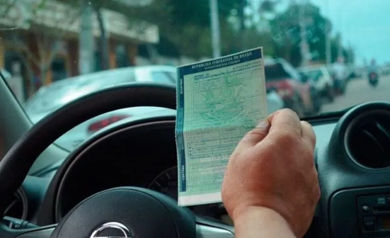 Prazo final para pagamento por placas do IPVA 2026 é 30 de abril