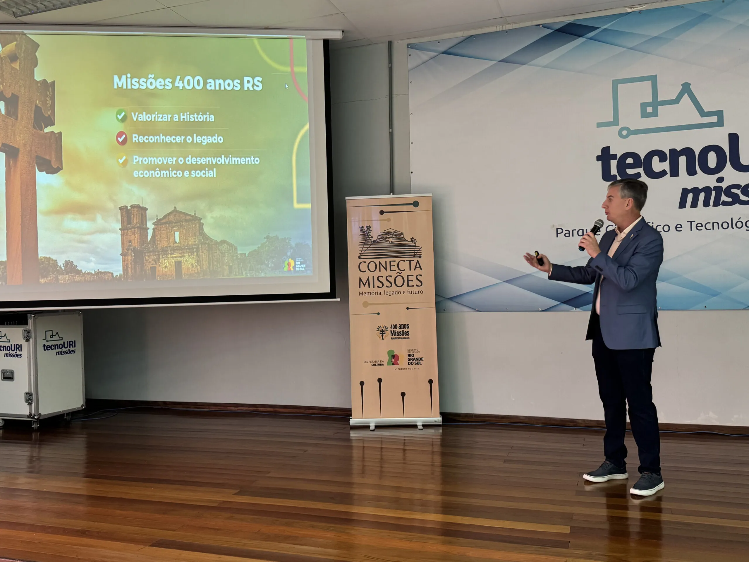 Secretaria da Cultura formaliza parcerias e lança Conecta Missões em Santo Ângelo