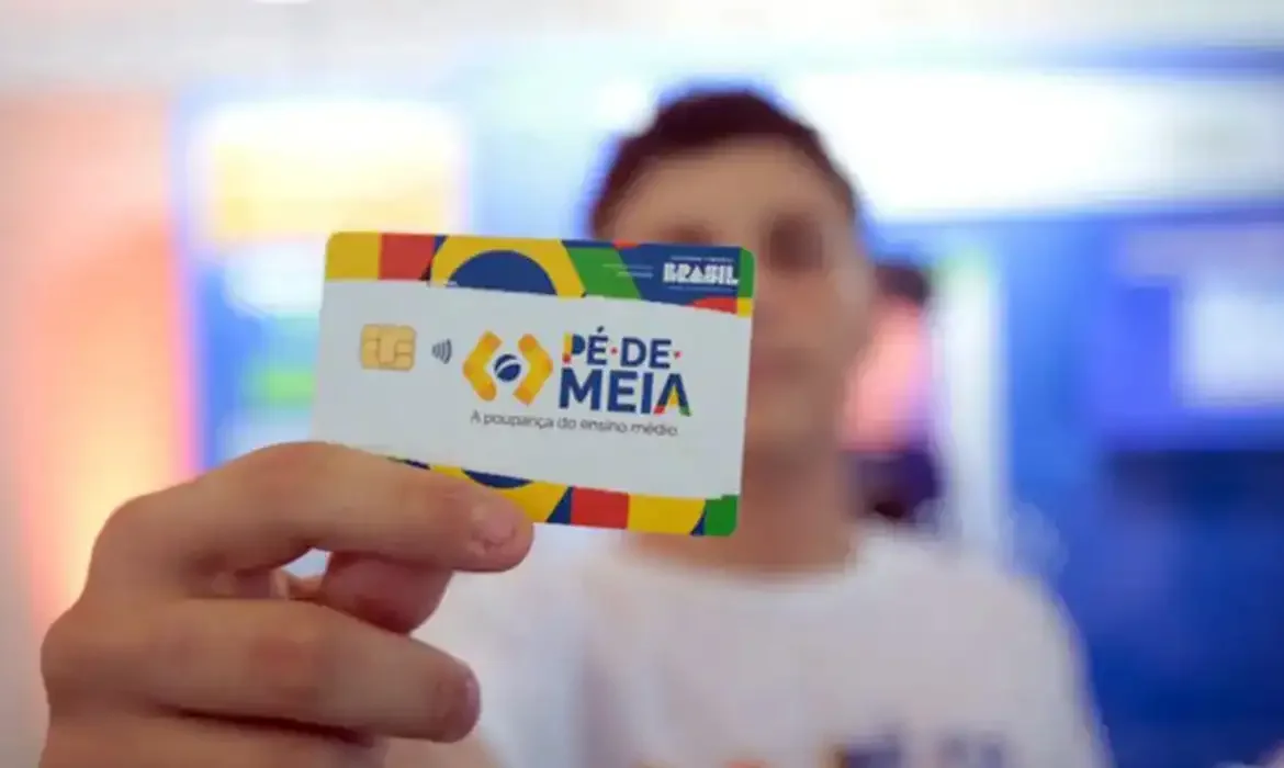 MEC abre pré-inscrições para o Pé-de-Meia Licenciaturas 2026 com bolsas de até R$ 1.050