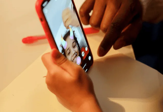 Espanha vai proibir acesso às redes sociais para menores de 16 anos