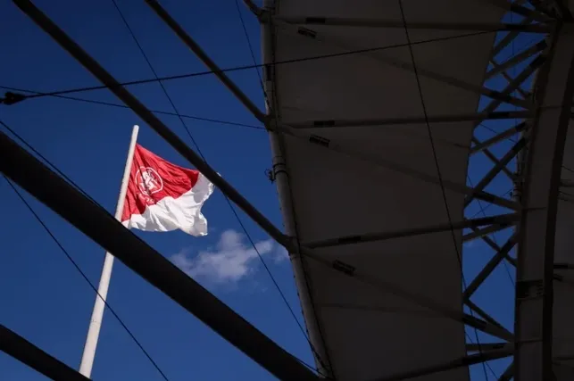 Justiça condena ex-jogador e ex-dirigente do Inter por fraudes contra o clube durante a gestão Piffero