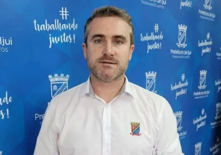 Prefeito de Ijuí Andrei Cossetin anuncia que não disputará vaga de deputado estadual