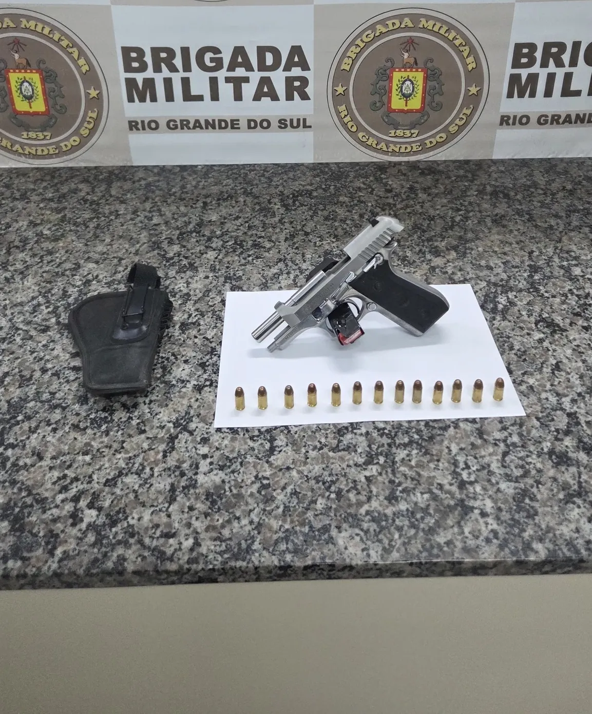 BM prende homem por porte ilegal de arma fogo