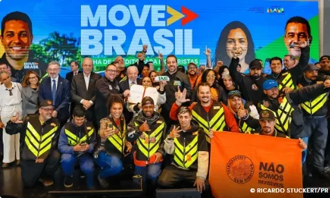 Lula cria programa de R$ 30 bilhões para motoristas de aplicativos