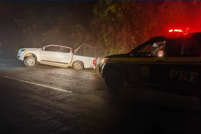 Homem morre após saída de pista e colisão contra pedras na BR-392, em Porto Xavier