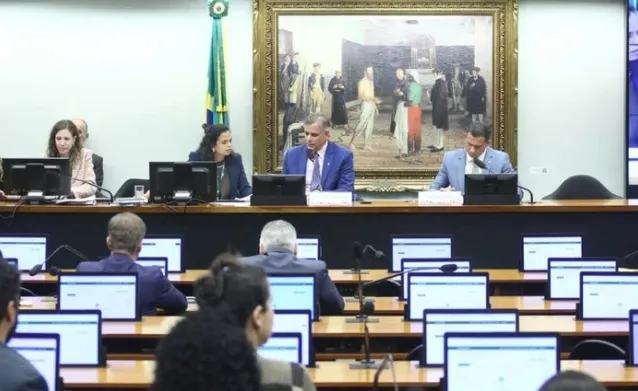 CCJ da Câmara vota nesta terça-feira redução da maioridade penal de 18 para 16 anos
