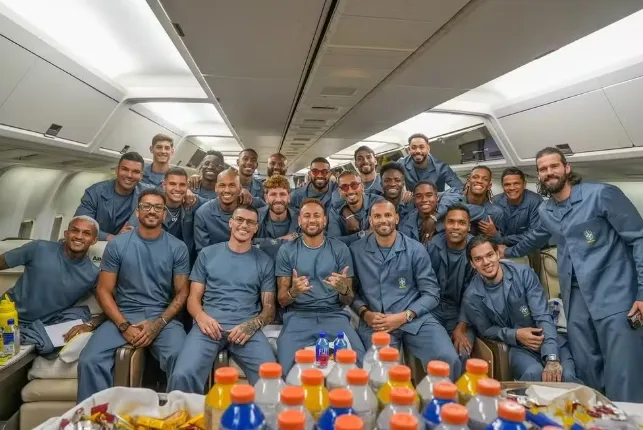 Seleção chega aos Estados Unidos, e Ancelotti tem grupo completo para a Copa do Mundo